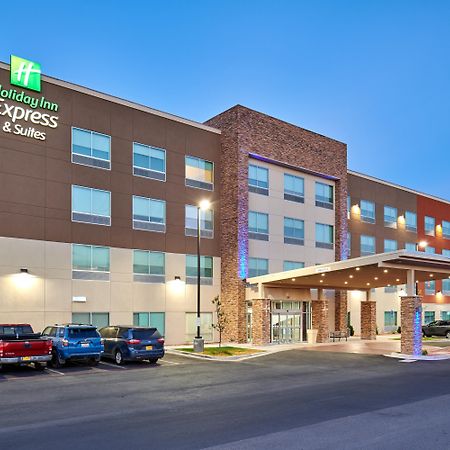 Holiday Inn Express & Suites El Paso East-Loop 375 By Ihg Buitenkant foto